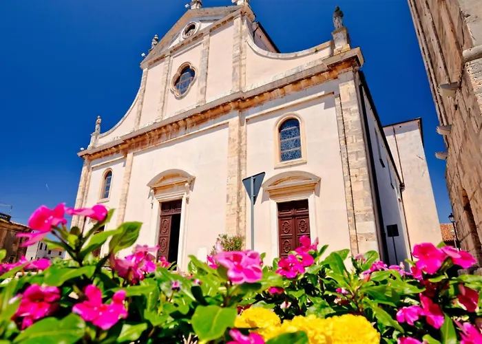 Amica By Guide וודניאן